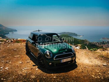 MINI John Cooper Works JCW