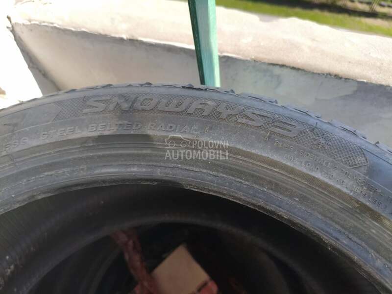 Lassa 245/45 R18 Zimska