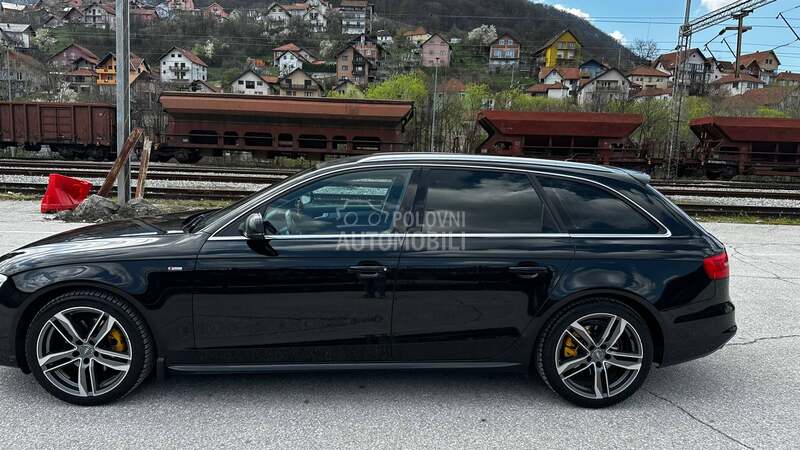 Audi A4 S-LINE
