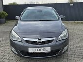 Opel Astra J 1.4 cosmo