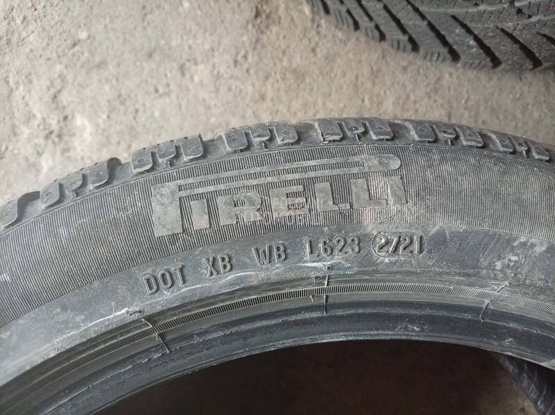 Pirelli 235/45 R18 Zimska