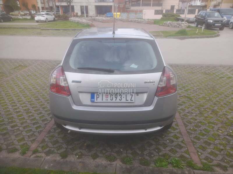 Fiat Stilo ODLIĆ.