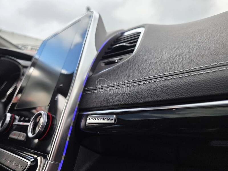 Renault Espace 2.0 INITIALE/200 K.S