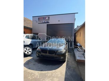 BMW 520 F11 2013. god. -  kompletan auto u delovima