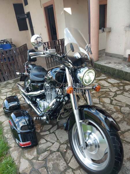 Honda VT 1100 Shadow C2
