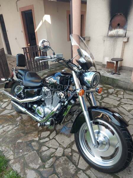 Honda VT 1100 Shadow C2