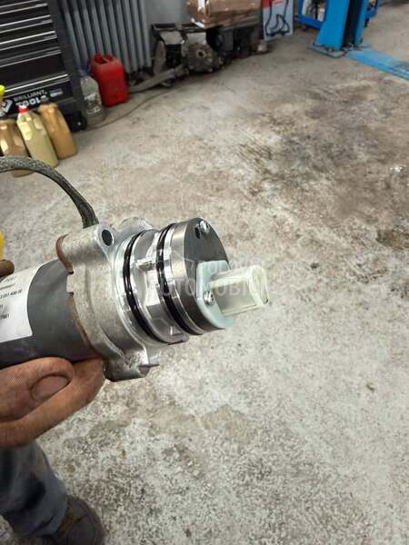 Jaguar F pace CarVerticalFul izves