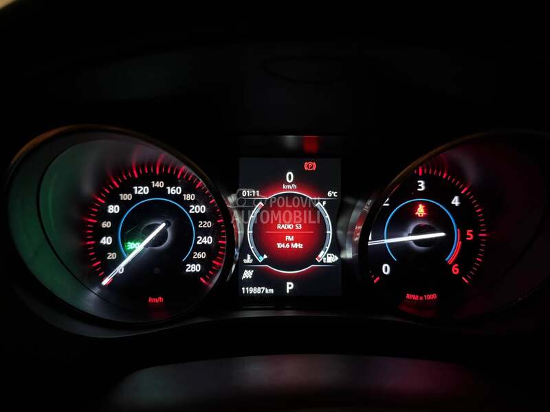 Jaguar F pace CarVerticalFul izves