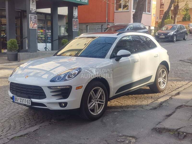 Porsche Macan 