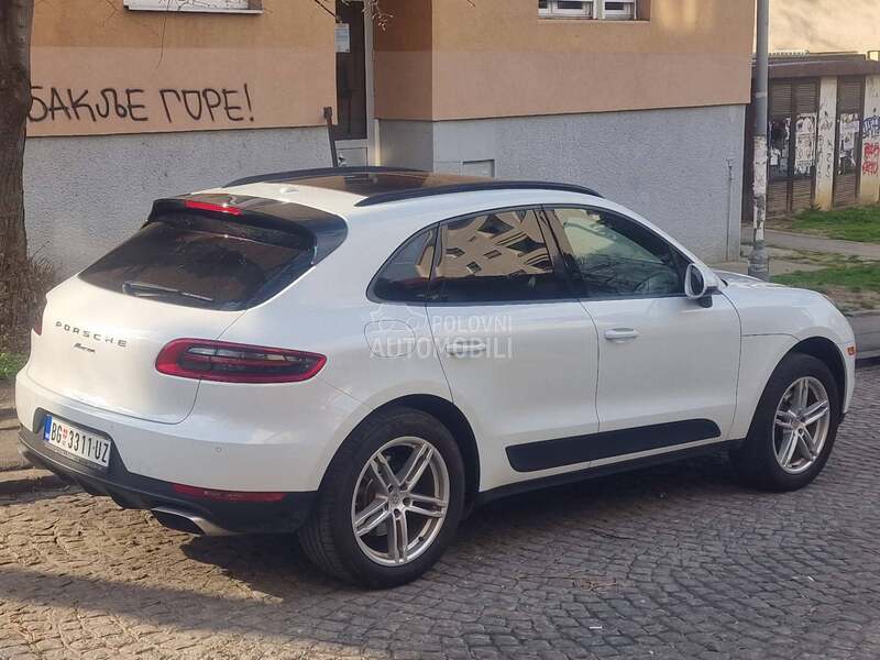 Porsche Macan 