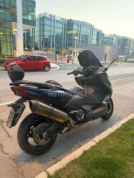 Yamaha Tmax