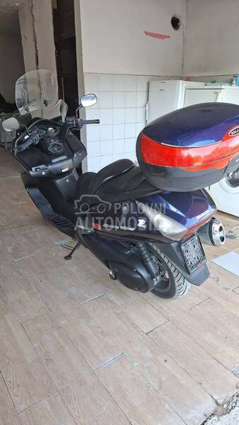 Honda silver wing 400