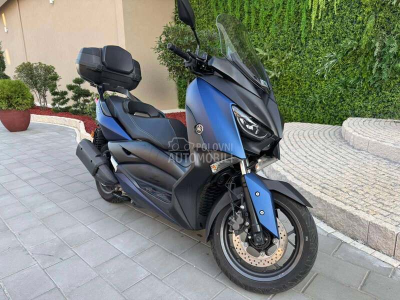 Yamaha x max 300