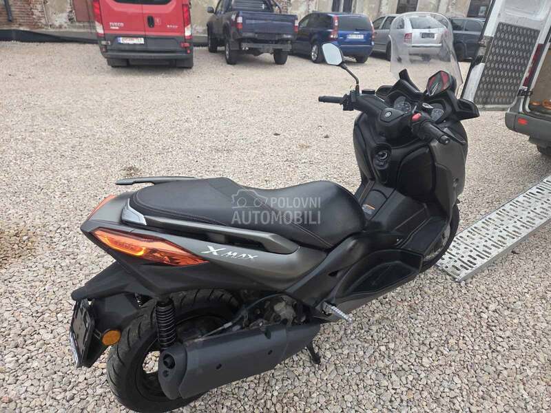 Yamaha x max 300