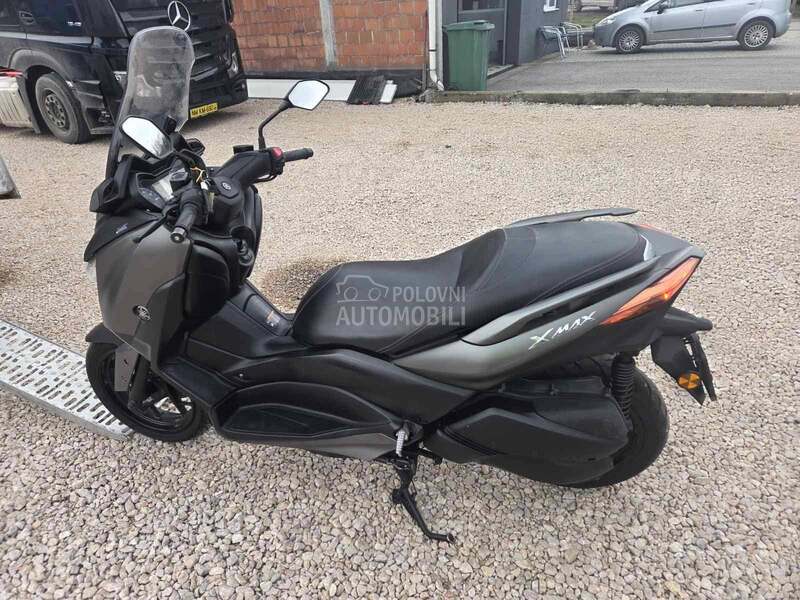 Yamaha x max 300