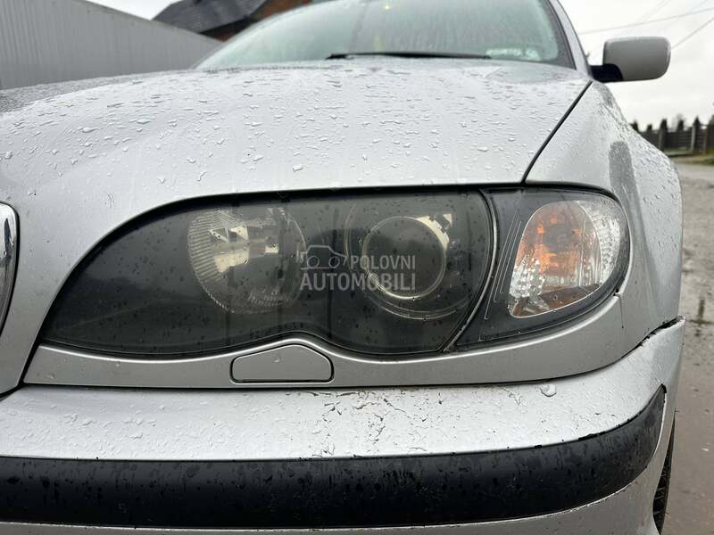 BMW 320d E46 -  kompletan auto u delovima