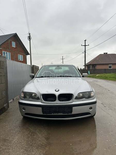 BMW 320d E46 -  kompletan auto u delovima