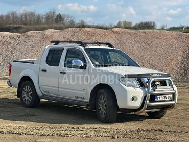 Nissan Navara 3.0 V6 N1