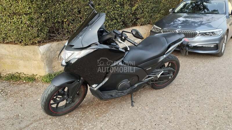 Honda NC 700 D Integra