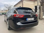 Opel Insignia AUTO MATIK