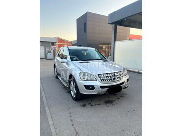 Mercedes Benz ML 320 