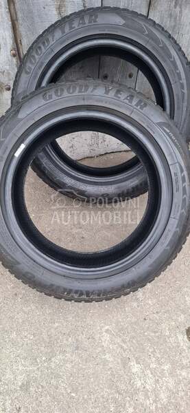 Goodyear 205/55 R16 Zimska