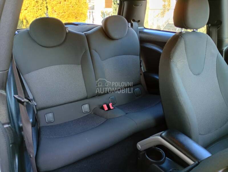 MINI Cooper 1.6 hdi