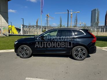 Volvo XC60 D4 AWD MomPano