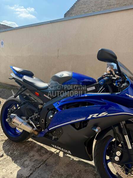 Yamaha R6
