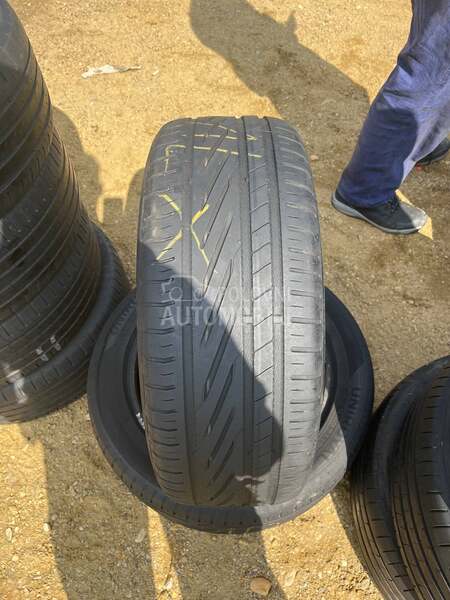 Uniroyal 215/55 R17 Zimska