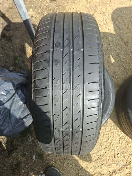 Nexen 215/55 R17 Letnja