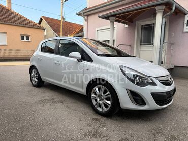 Opel Corsa D 1.4 COSMO CH