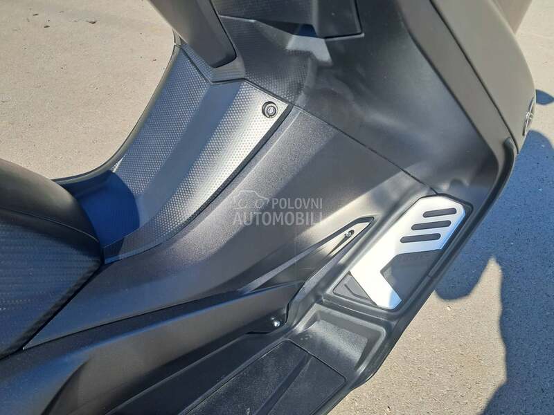 Yamaha T MAX 530