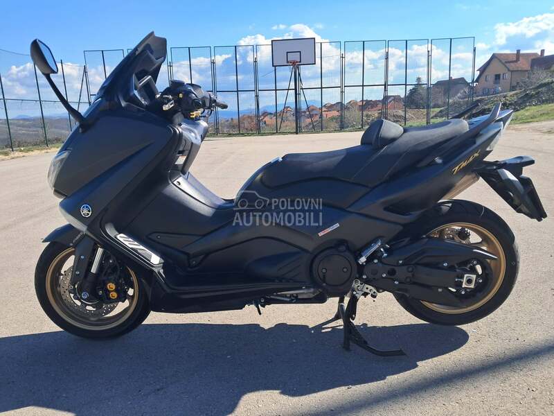 Yamaha T MAX 530