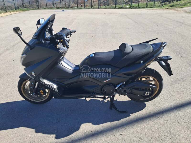 Yamaha T MAX 530