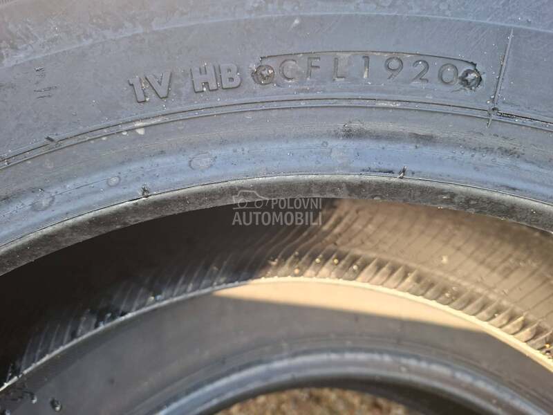 Bridgestone 215/65 R16 Letnja