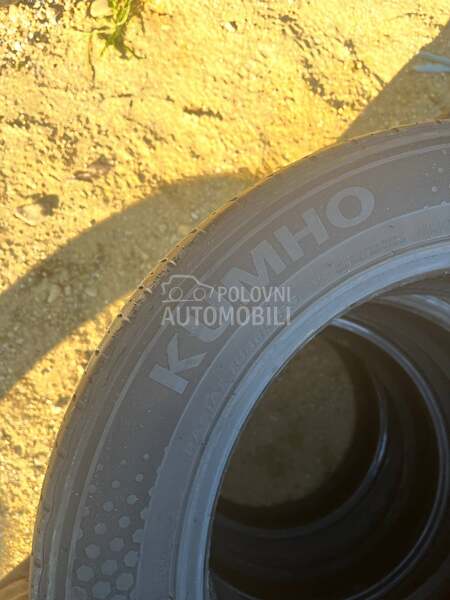Kumho 205/55 R16 Letnja