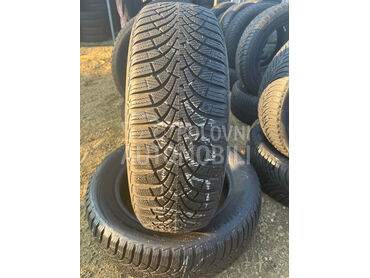 Goodyear 195/60 R16 Zimska