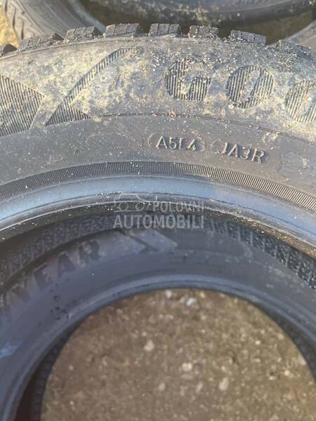 Goodyear 195/60 R16 Zimska