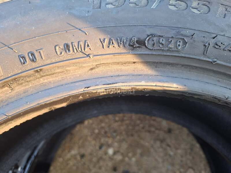 Kumho 195/55 R16 Zimska