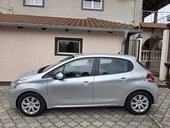 Peugeot 208 1.2 -NOV-