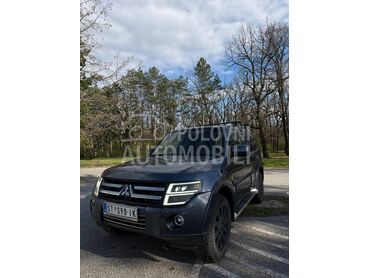 Mitsubishi Pajero N1 teretno vozilo