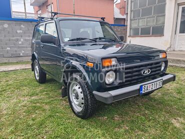 Lada Niva 1.7