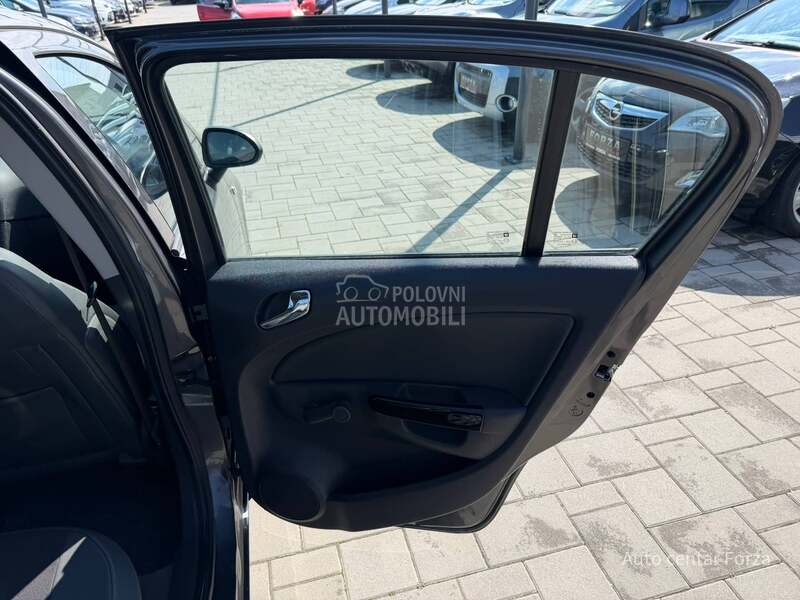 Opel Corsa D GPL TECH