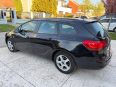 Opel Astra J 1.4 16V ENJOY