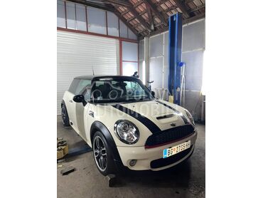 MINI John Cooper Works 