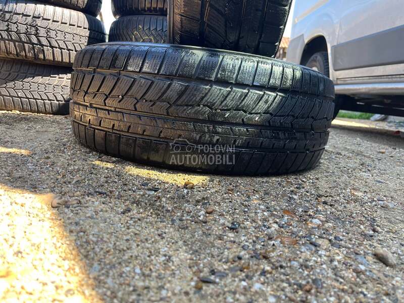 Aeolus 215/60 R16 Zimska