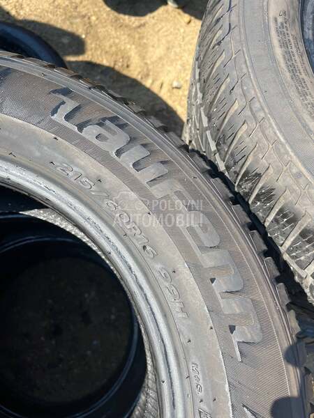 Laufenn 215/60 R16 Zimska