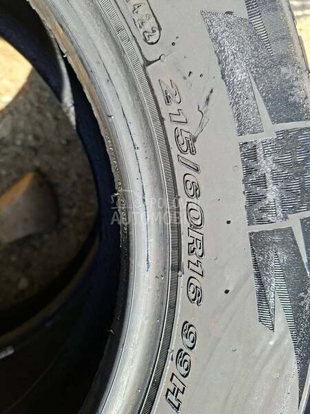 Nexen 215/60 R16 Zimska