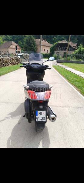 Yamaha XMAX
